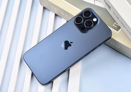 邵东苹果维修点分享iPhone 15 Pro Max屏幕更换全新实操风险 